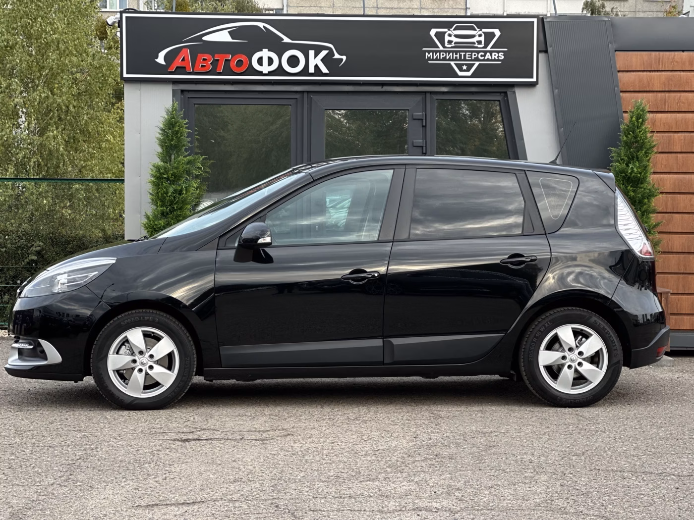Renault Scenic фото 6