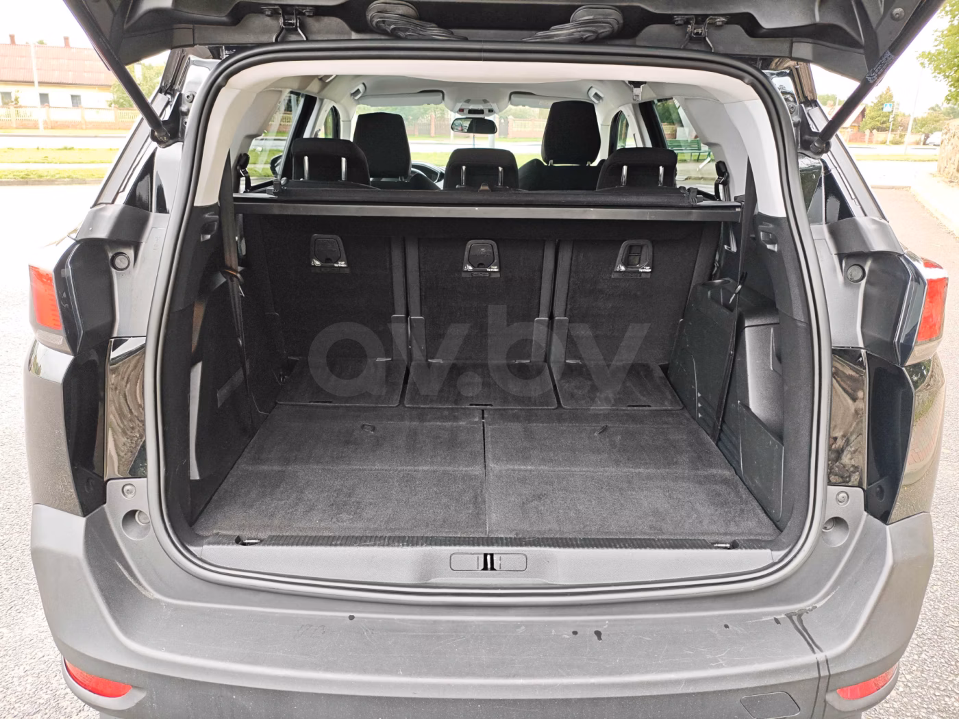 Peugeot 5008 фото 17
