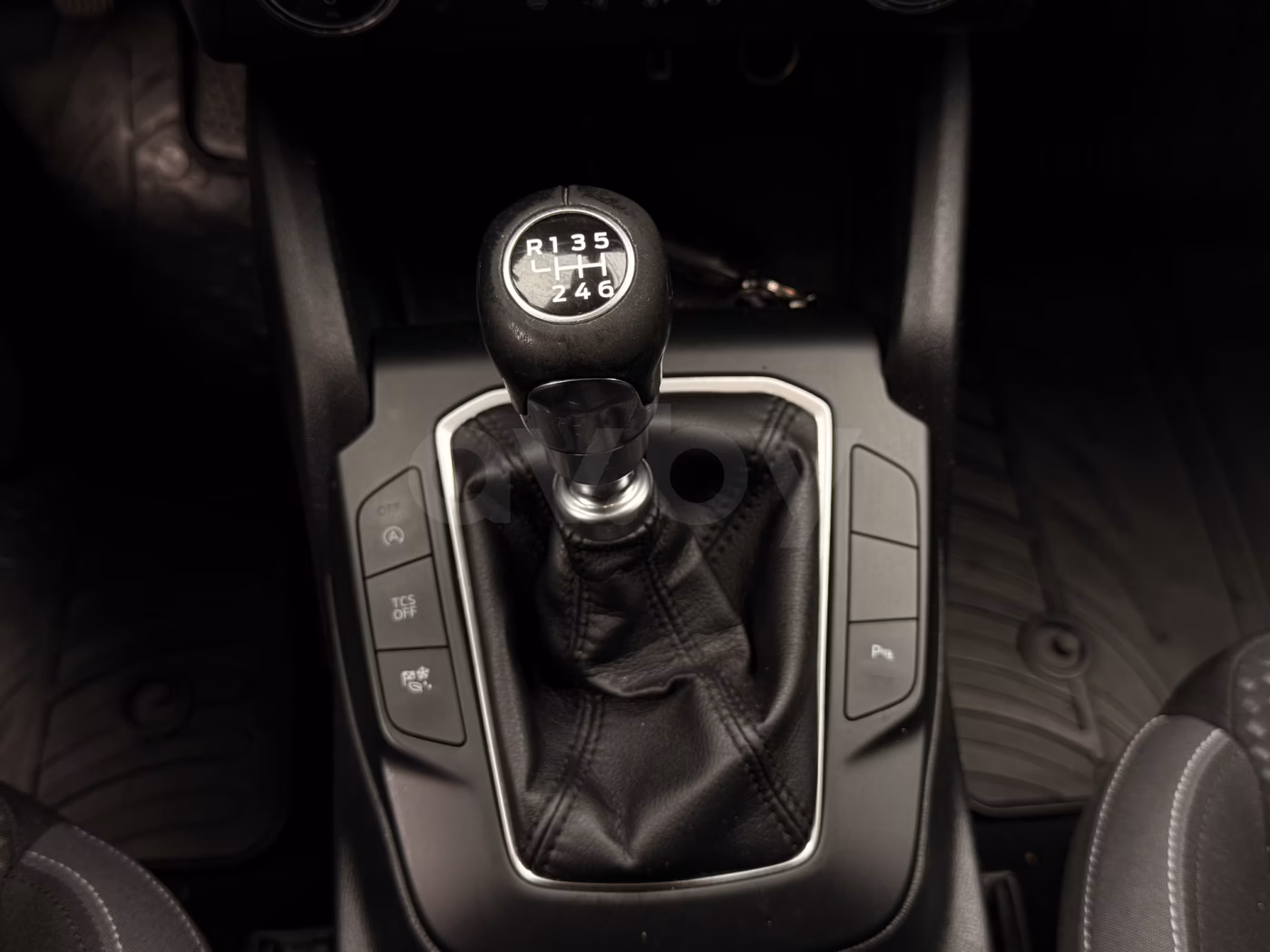 Ford Focus фото 11
