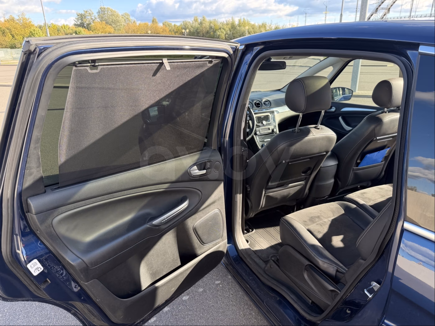 Ford S-MAX фото 11