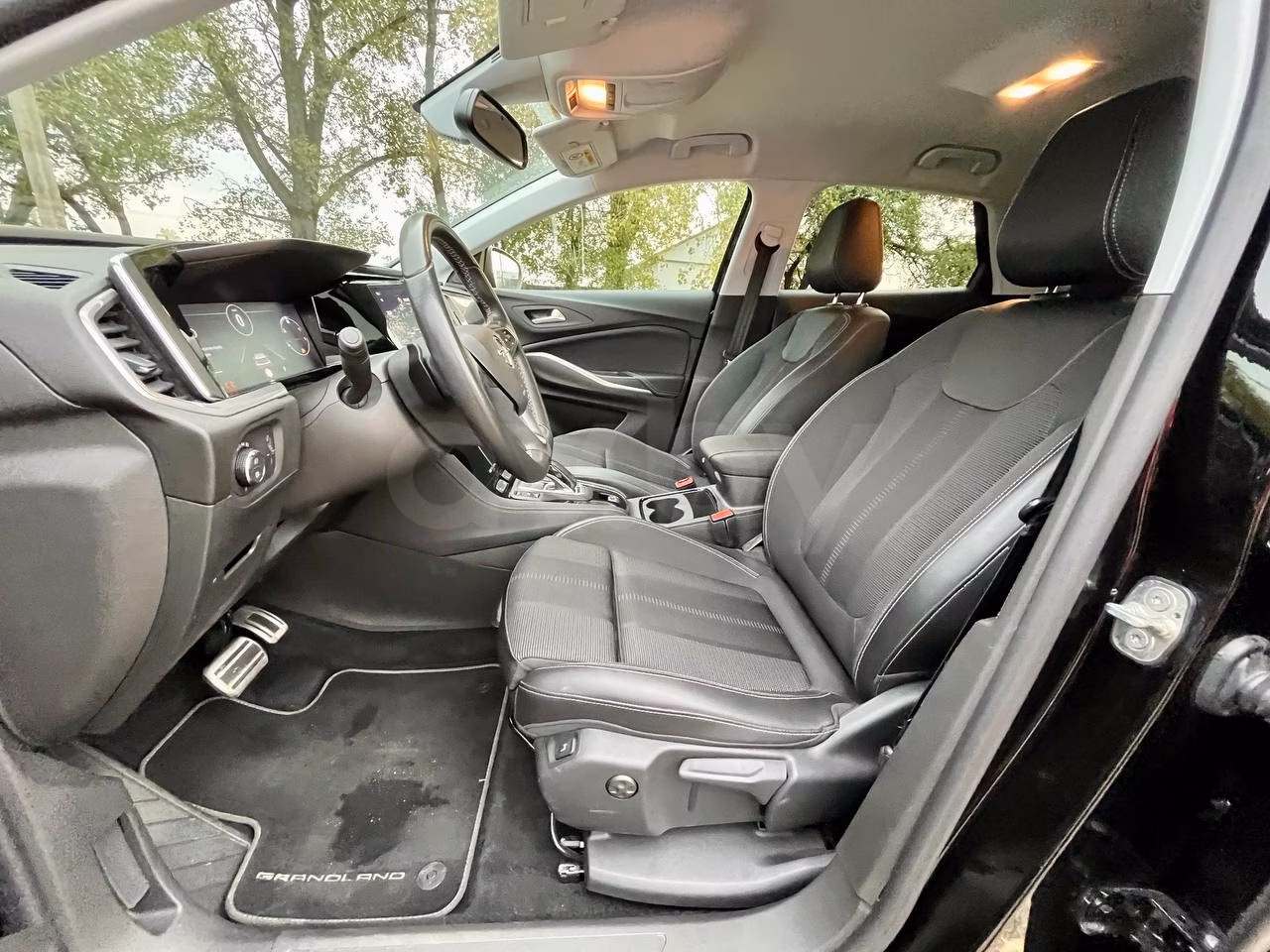 Opel Grandland X фото 15