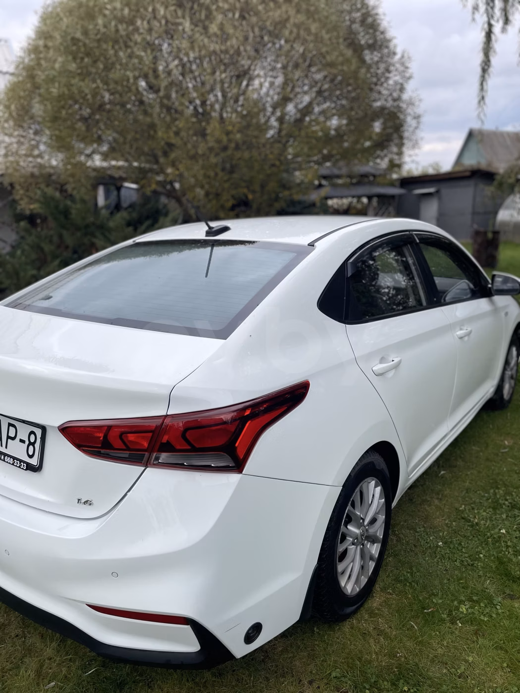 Hyundai Solaris фото 4