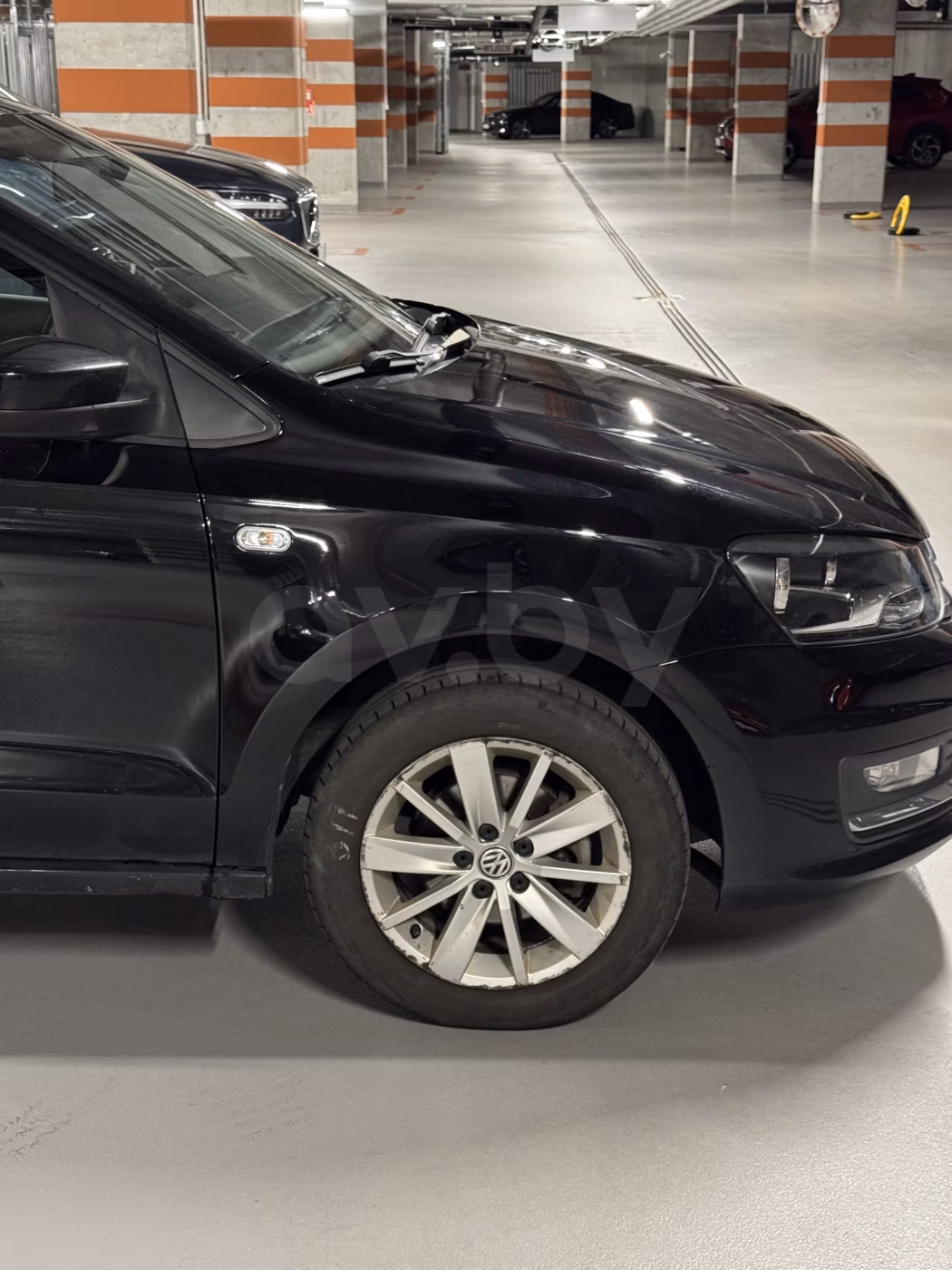 Volkswagen Polo Sedan фото 4