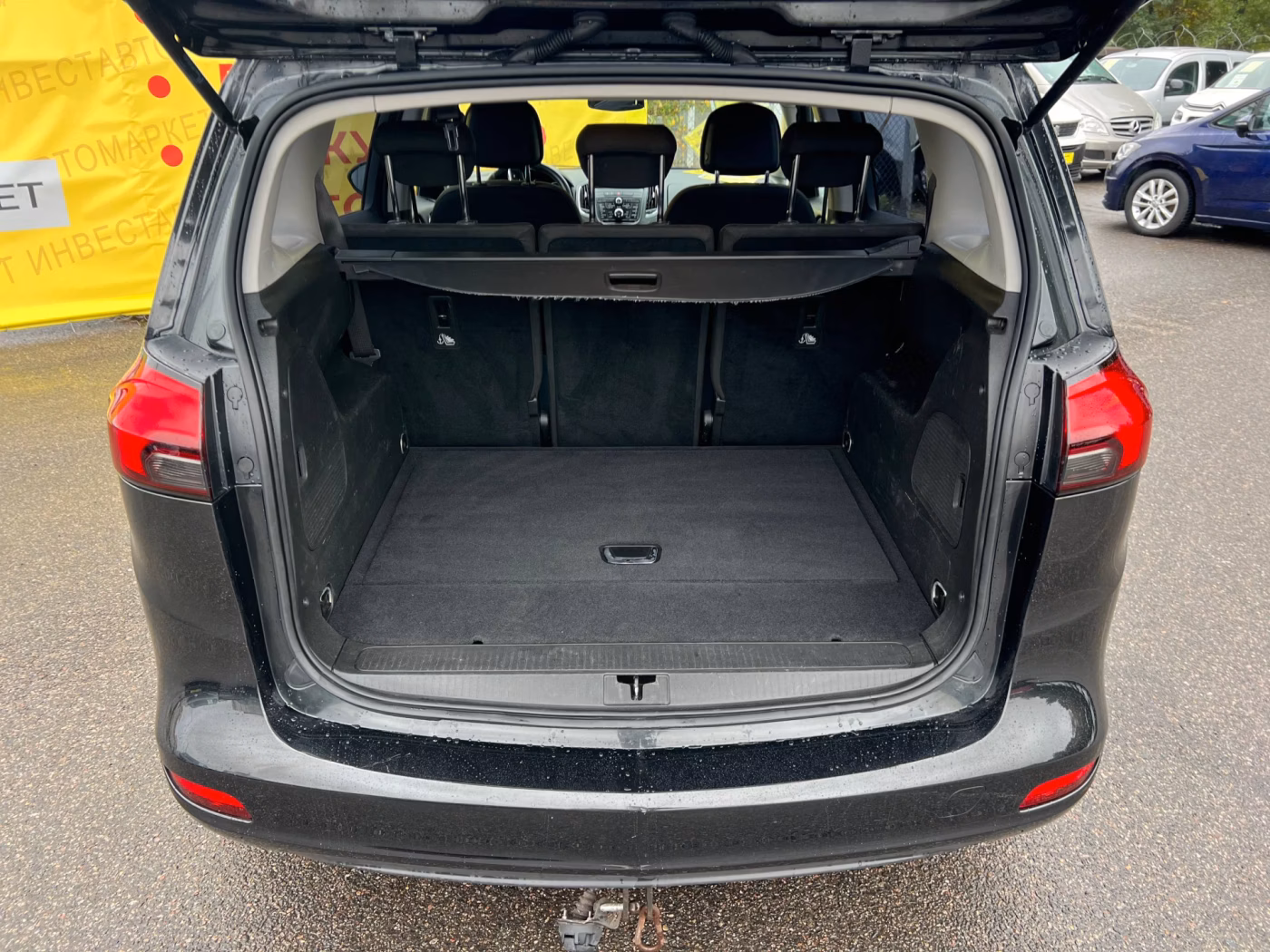 Opel Zafira фото 9