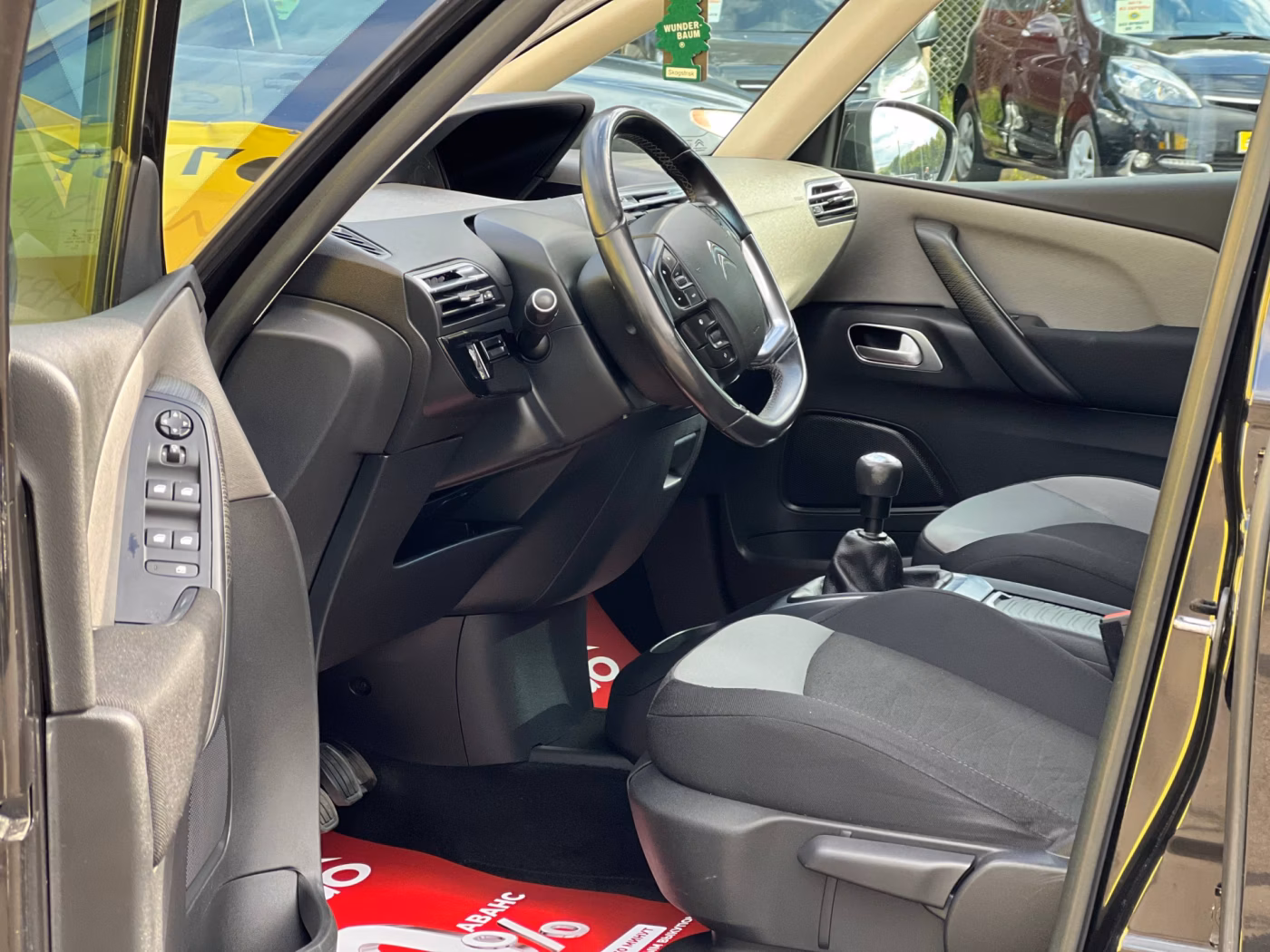 Citroen C4 Grand Picasso фото 10