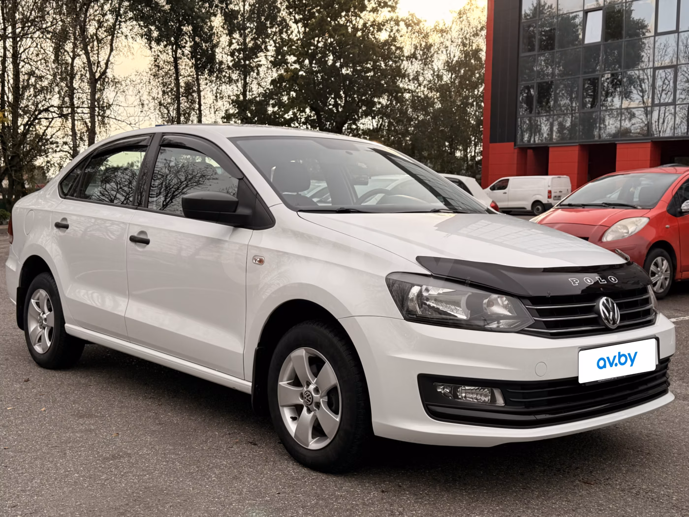 Volkswagen Polo Sedan фото 3