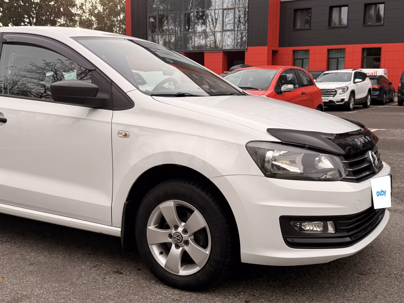 Volkswagen Polo Sedan фото 4