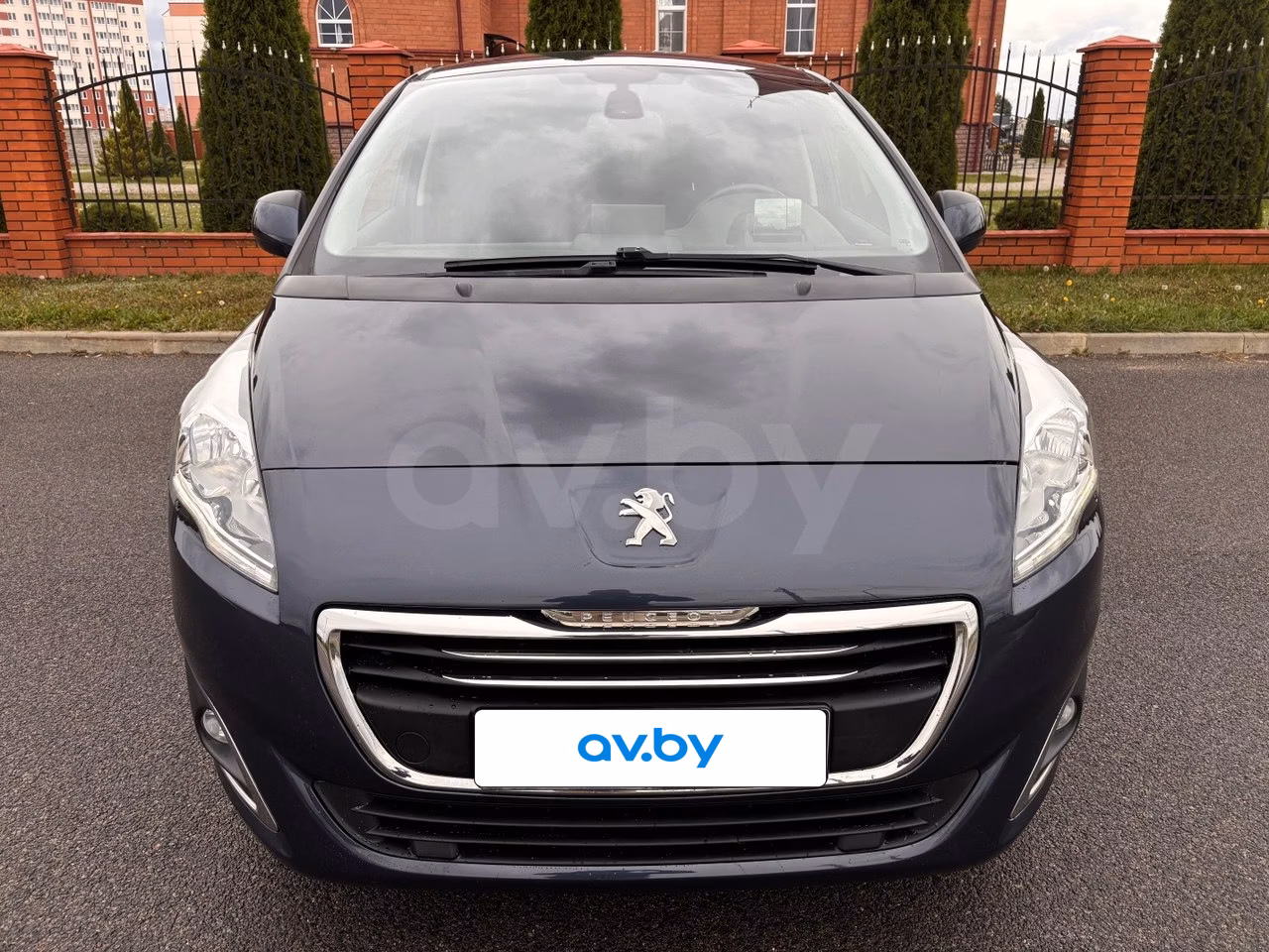 Peugeot 5008 фото 4