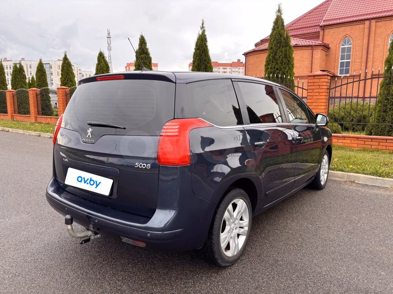 Peugeot 5008 фото 10