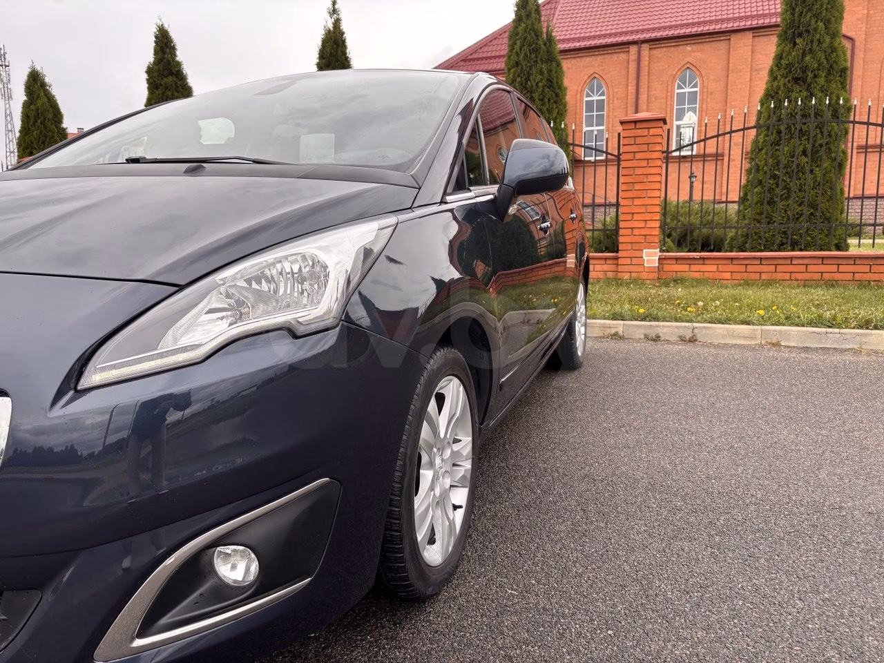 Peugeot 5008 фото 14