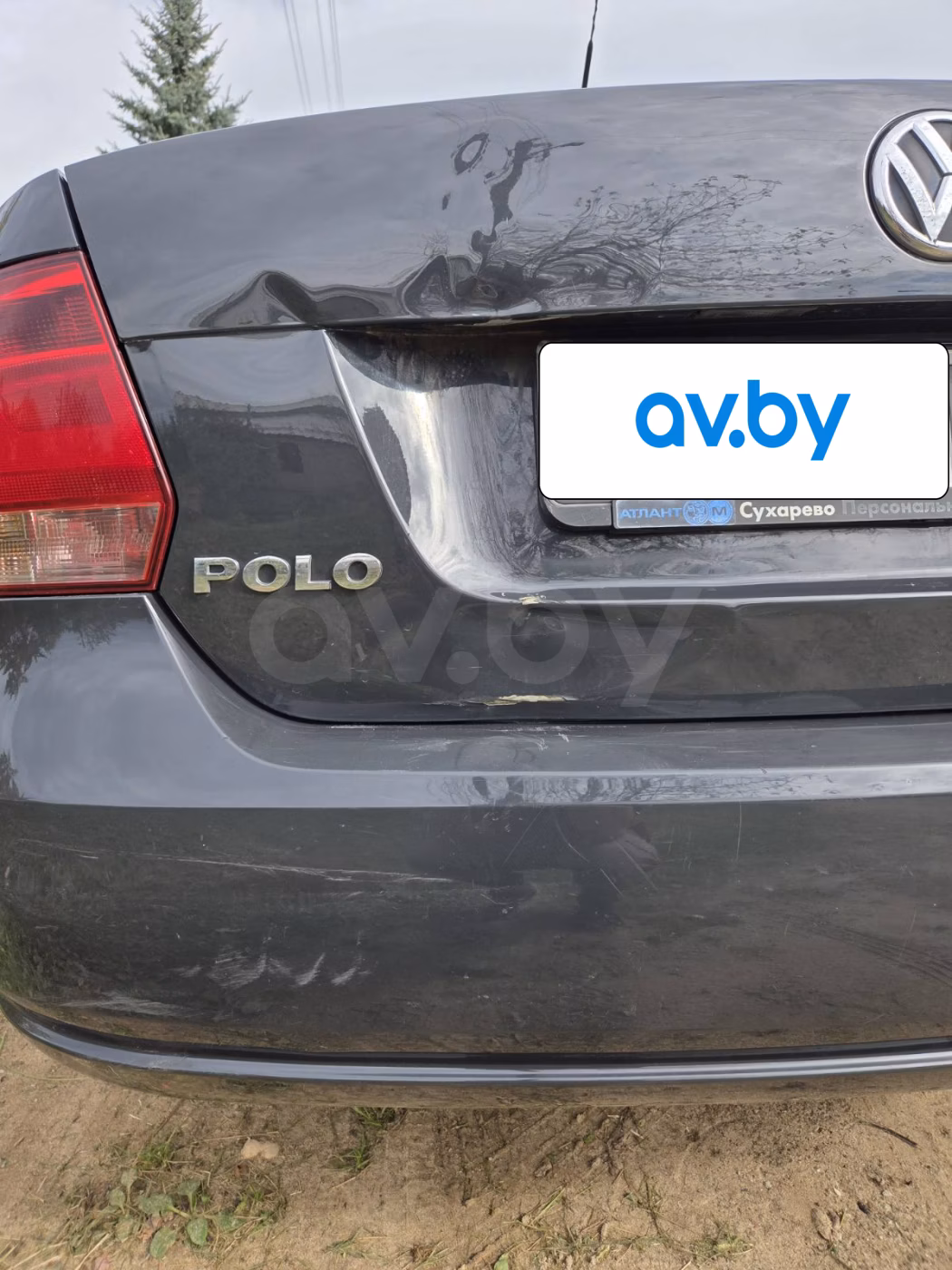 Volkswagen Polo Sedan фото 4