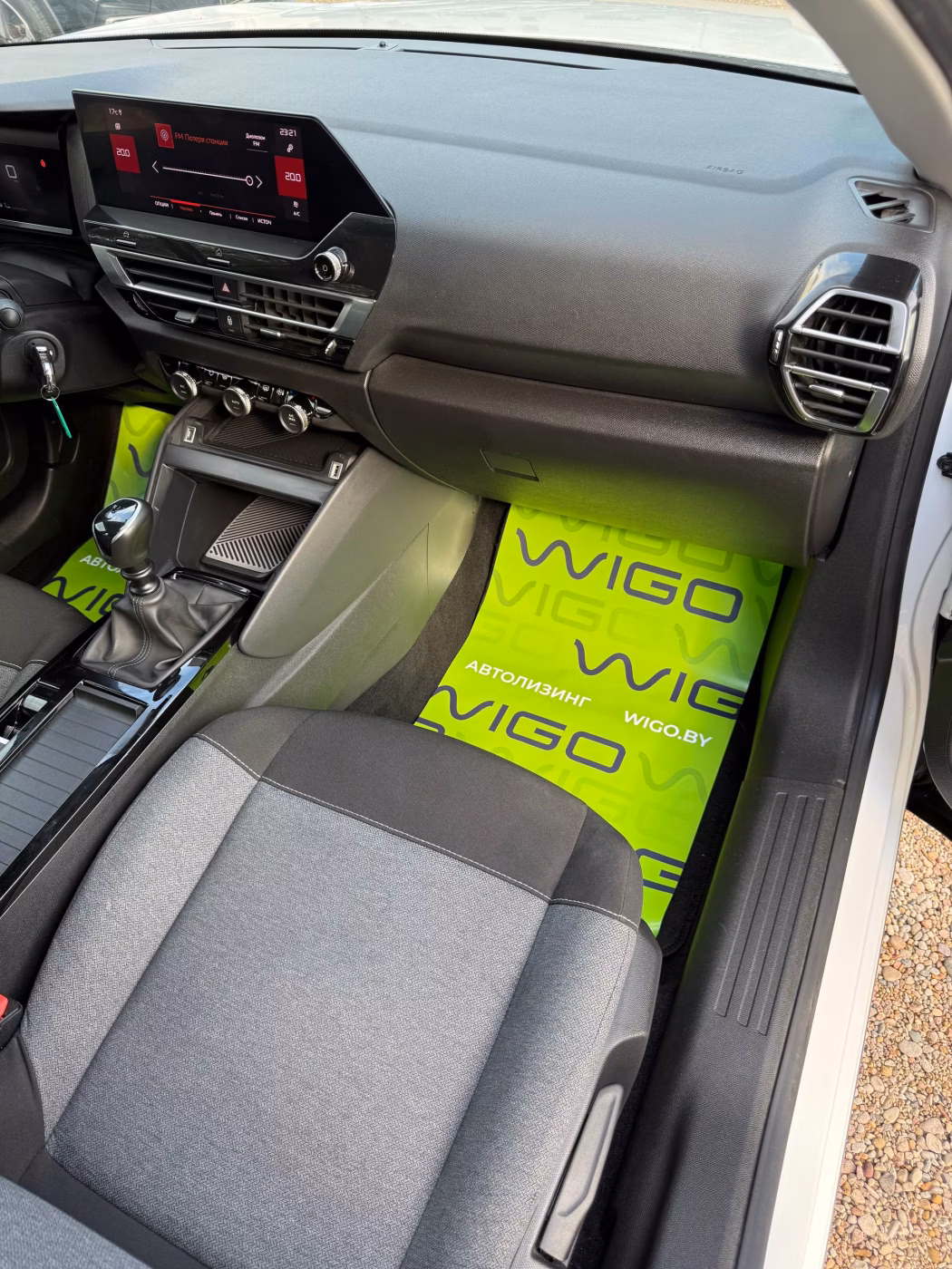 Citroen C4 фото 11