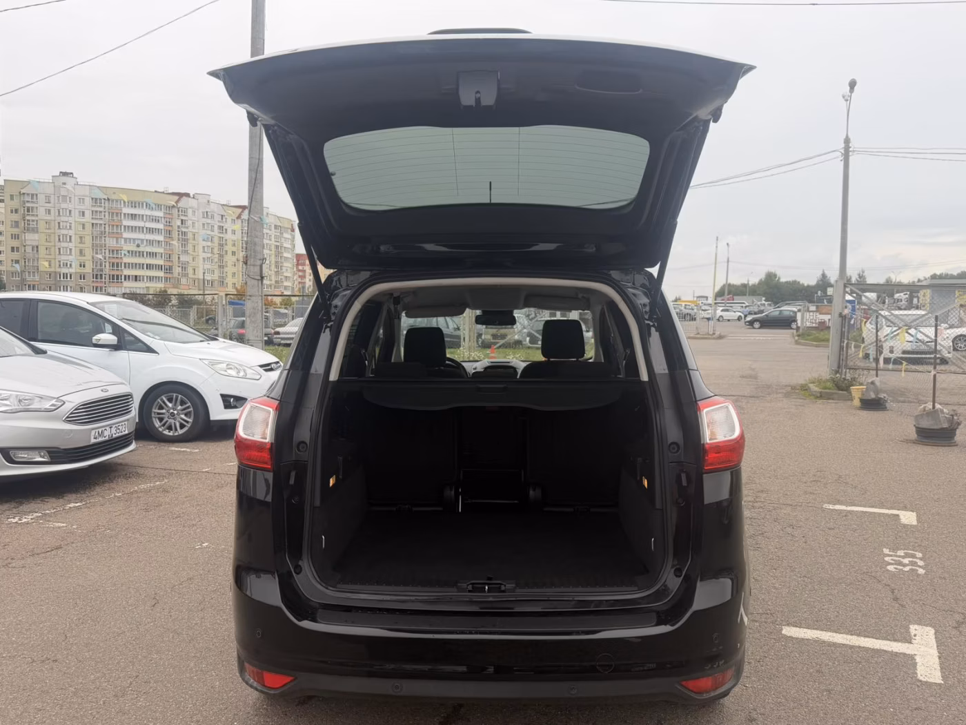 Ford Grand C-Max фото 13