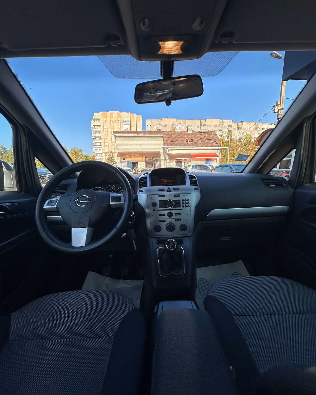 Opel Zafira фото 12