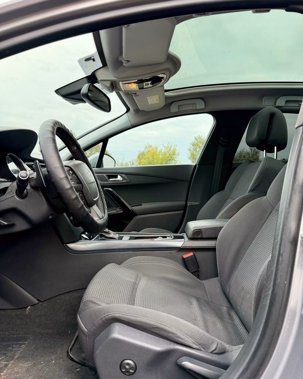 Peugeot 508 фото 10