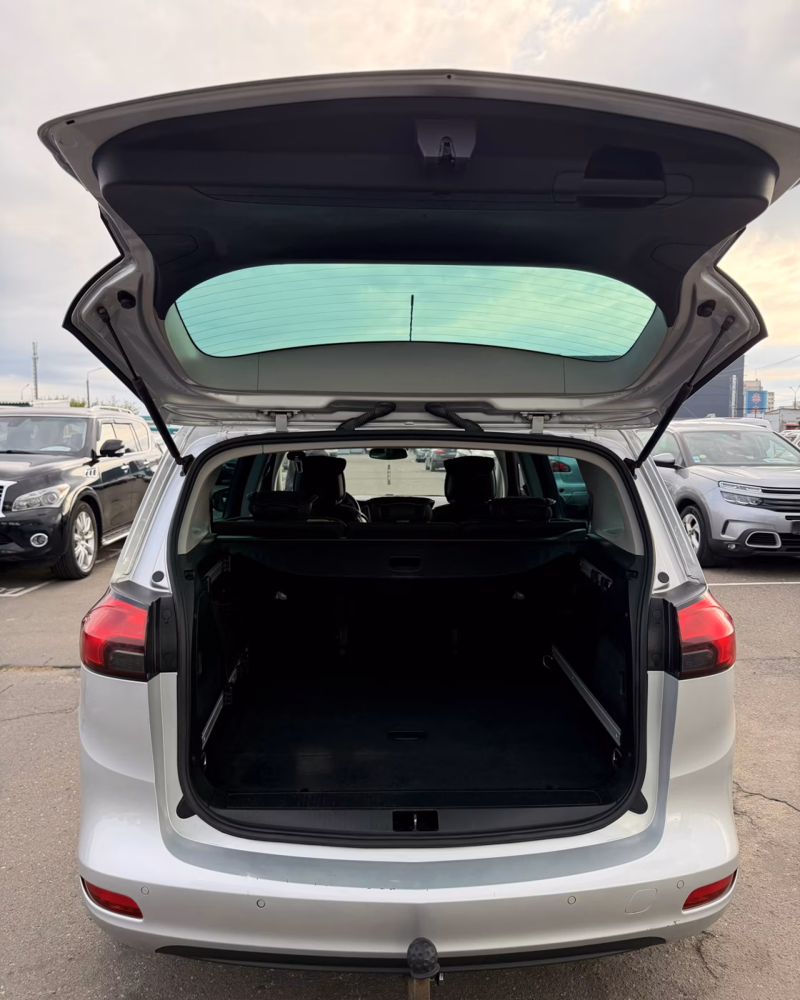 Opel Zafira фото 15