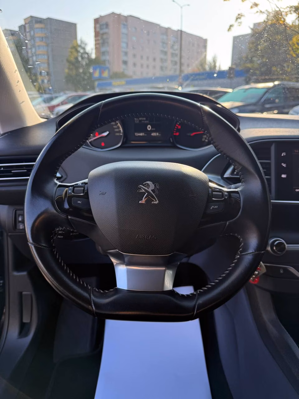 Peugeot 308 фото 15