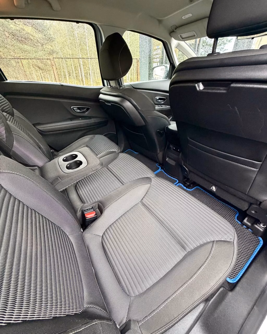 Renault Scenic фото 14
