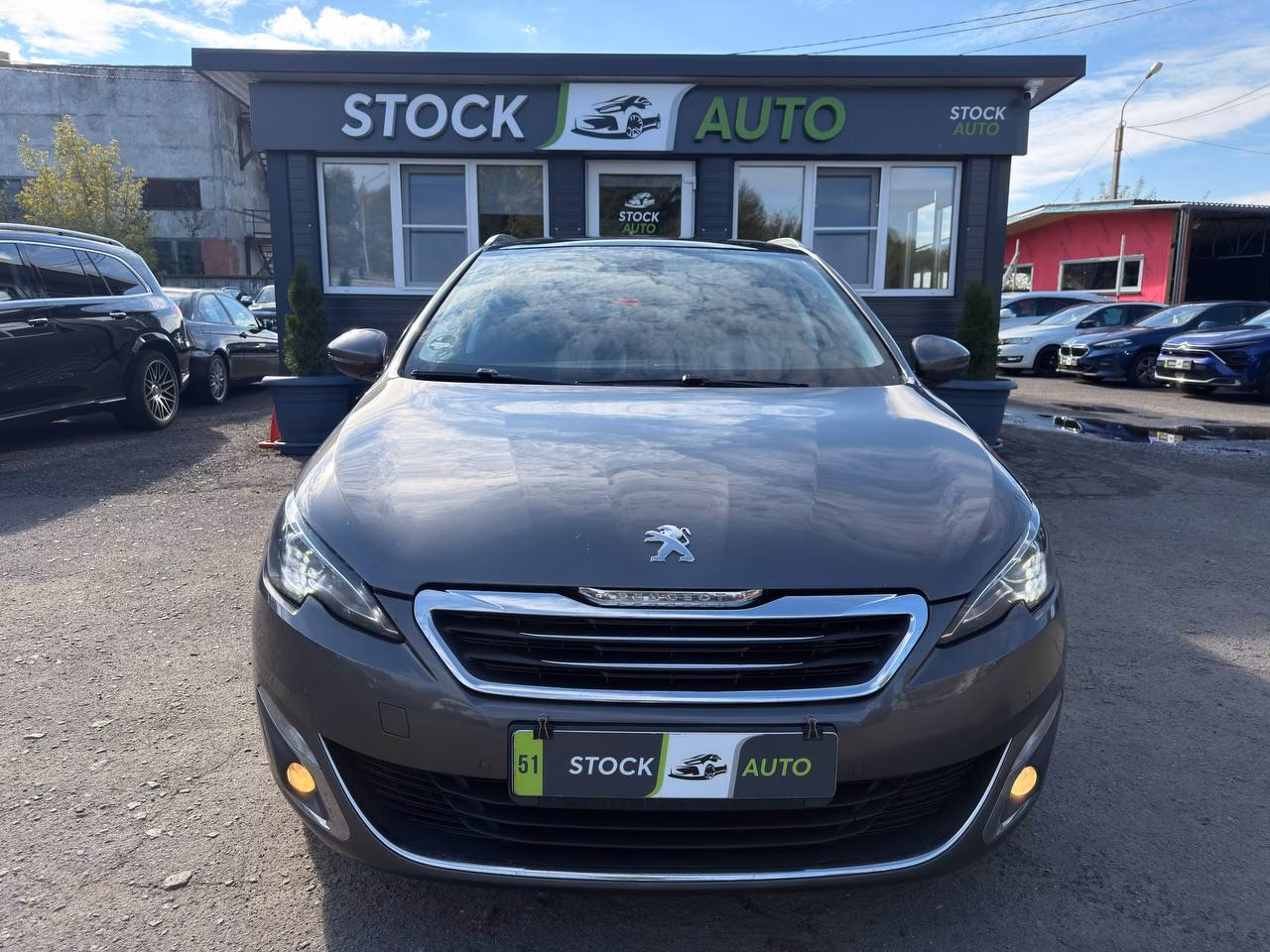 Peugeot 308 фото 2