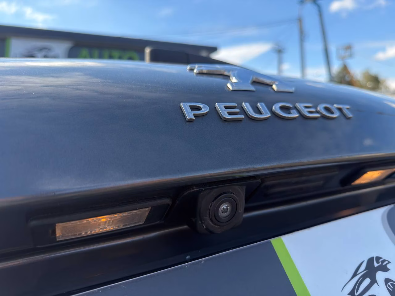Peugeot 308 фото 11