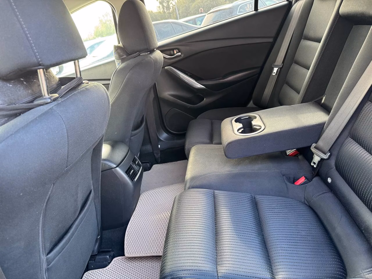 Mazda 6 фото 15
