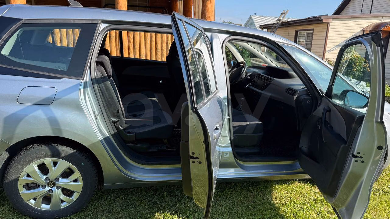 Citroen C4 Grand Spacetourer фото 5