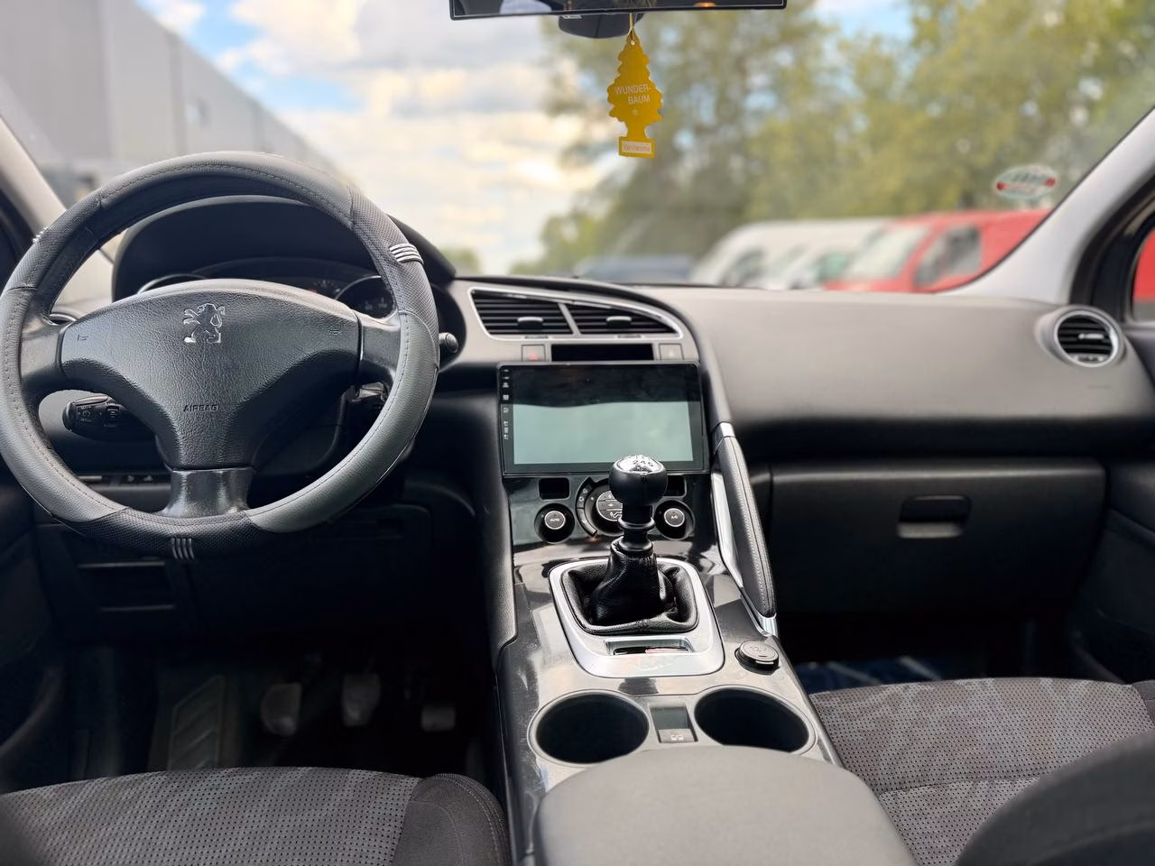 Peugeot 3008 фото 10