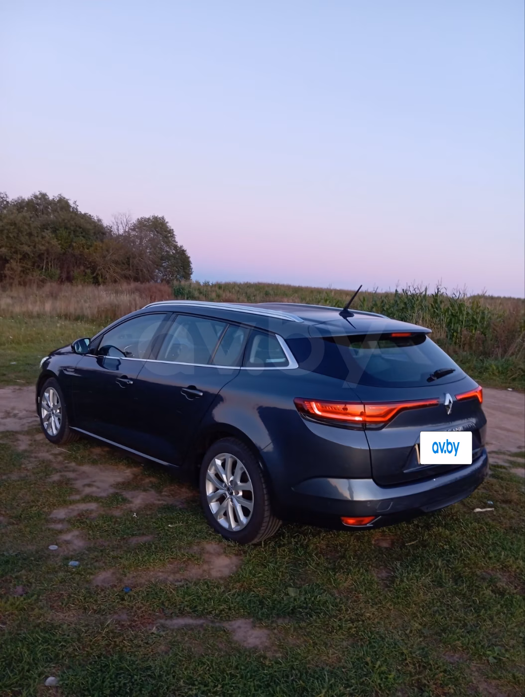 Renault Megane фото 3