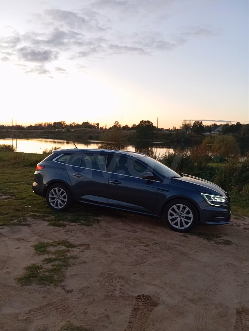 Renault Megane фото 4