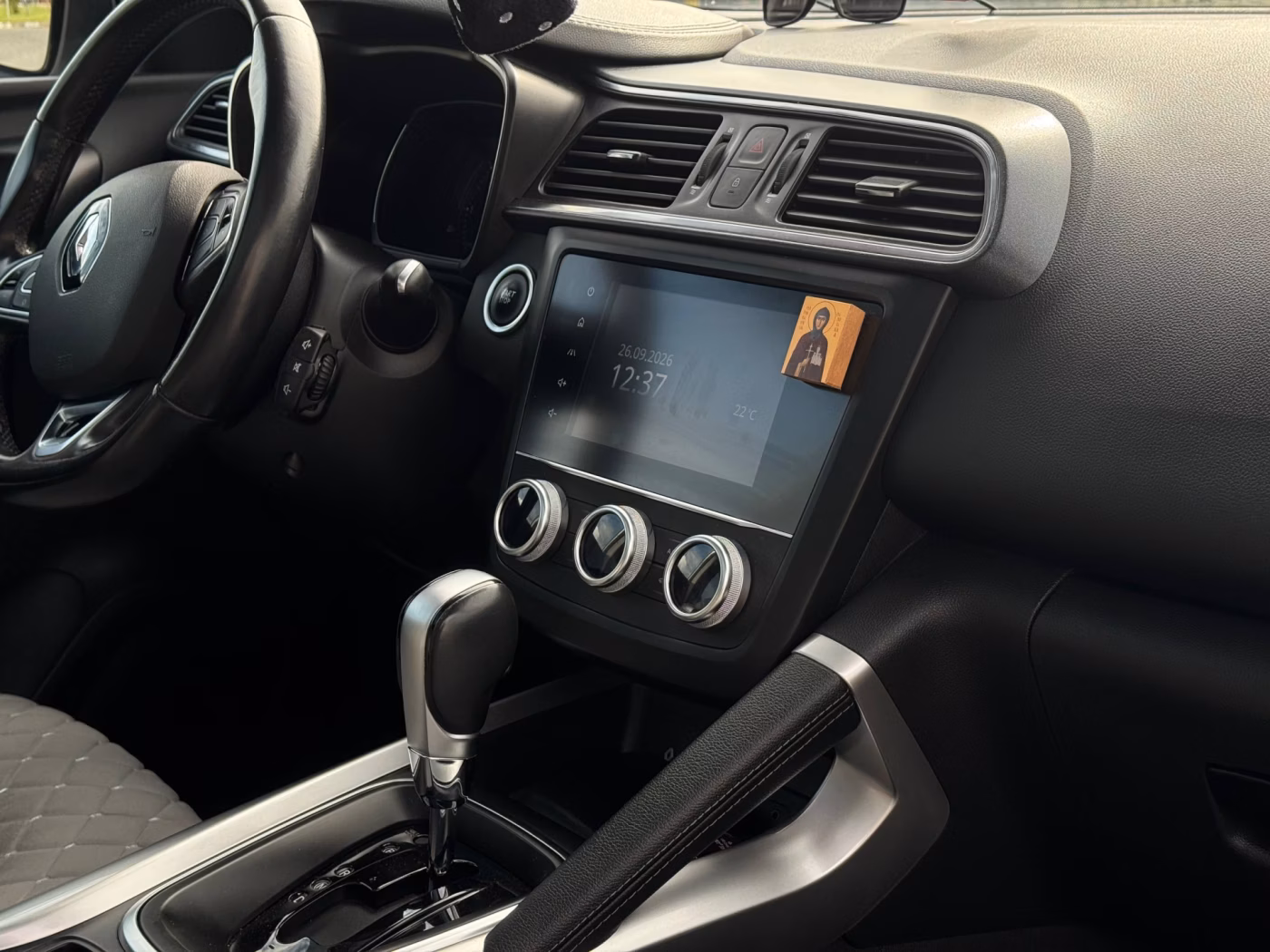 Renault Kadjar фото 17