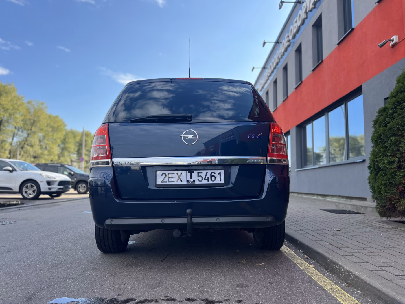 Opel Zafira фото 3