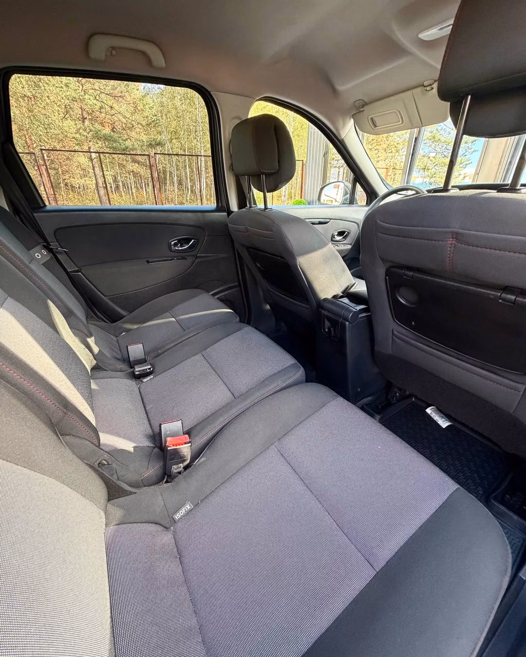 Renault Grand Scenic фото 14