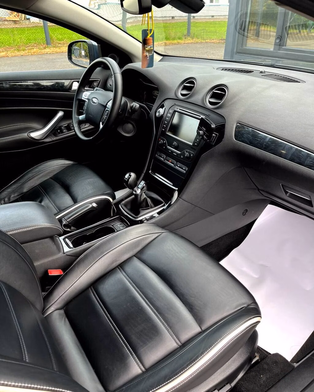 Ford Mondeo фото 11