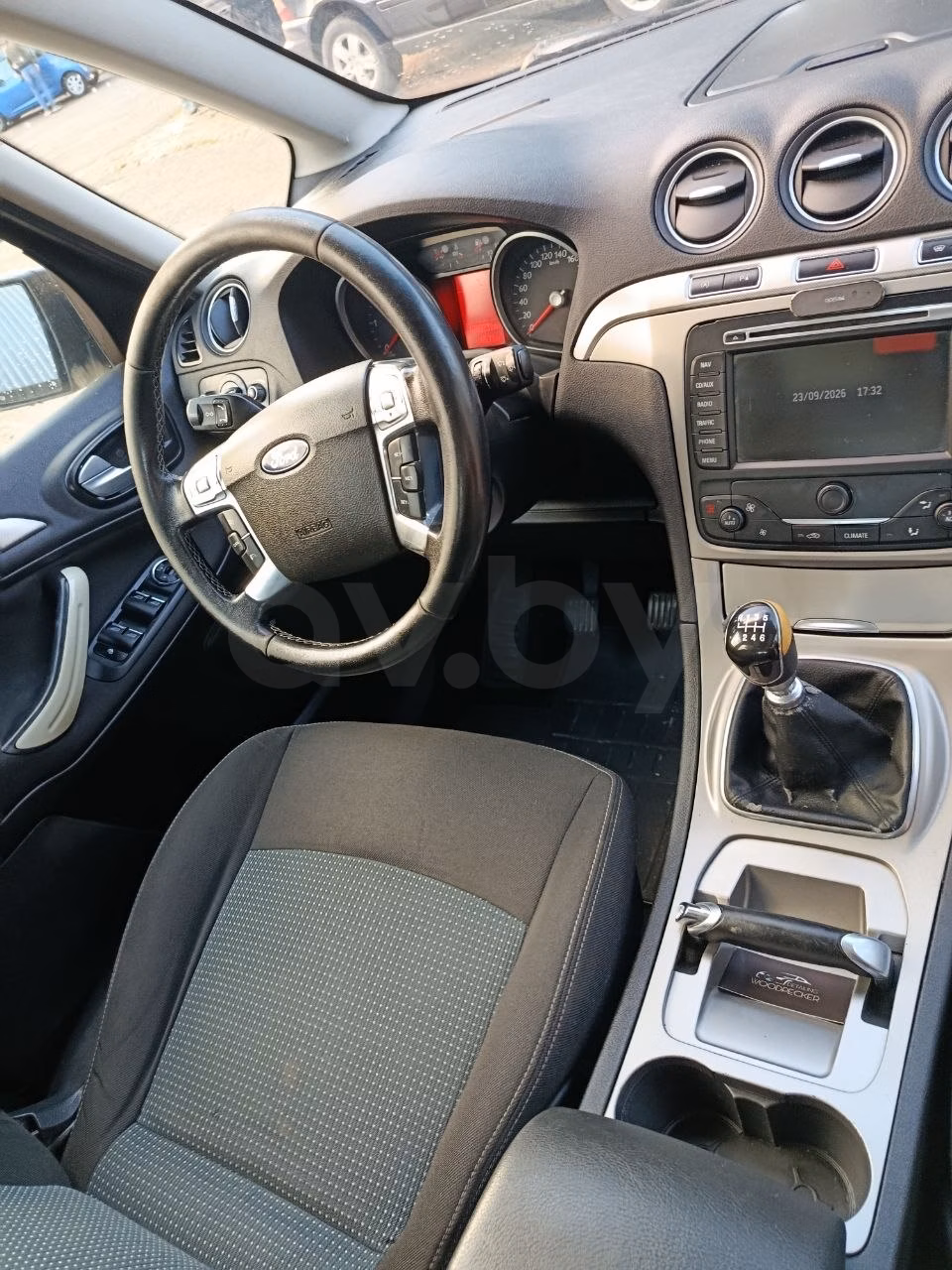 Ford Galaxy фото 3