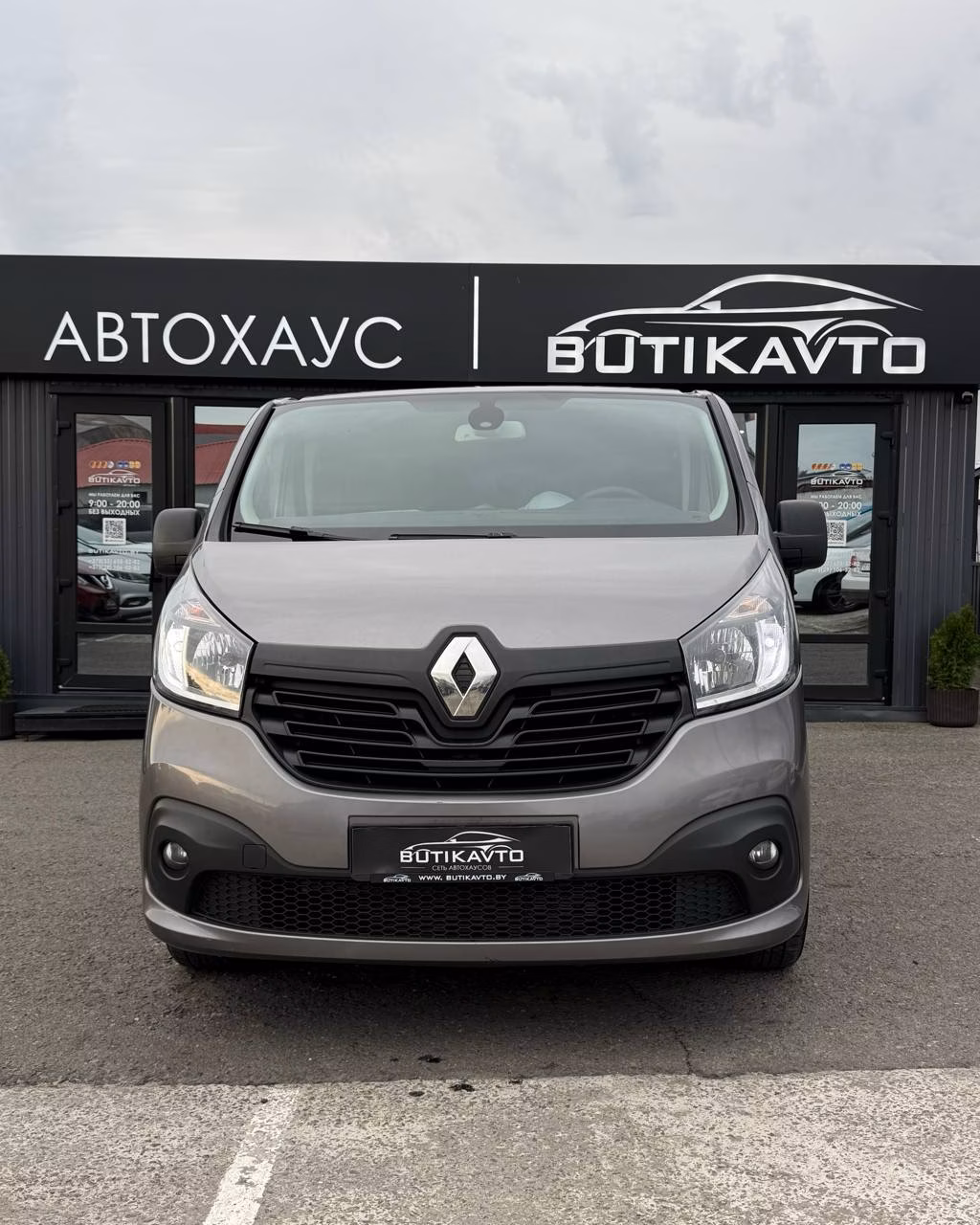 Renault Trafic фото 2