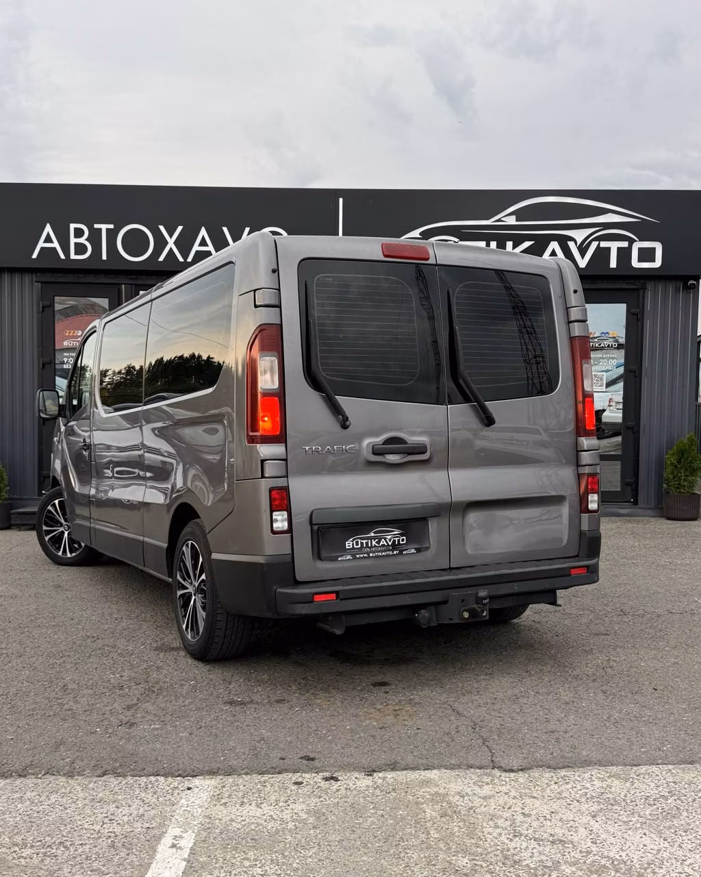 Renault Trafic фото 6