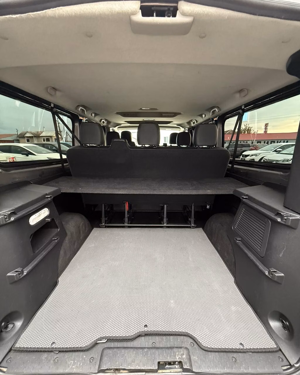 Renault Trafic фото 15
