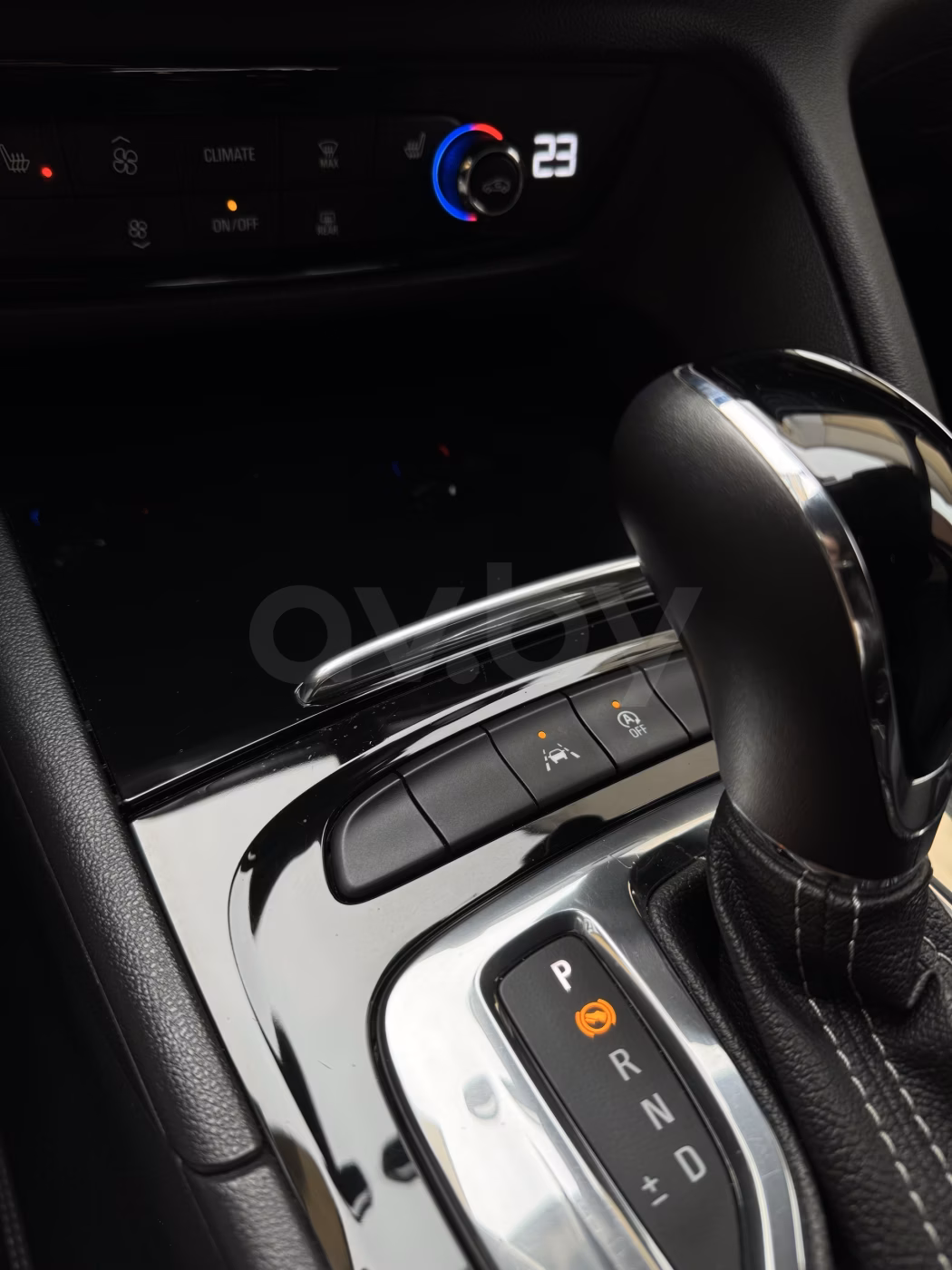 Opel Insignia фото 8