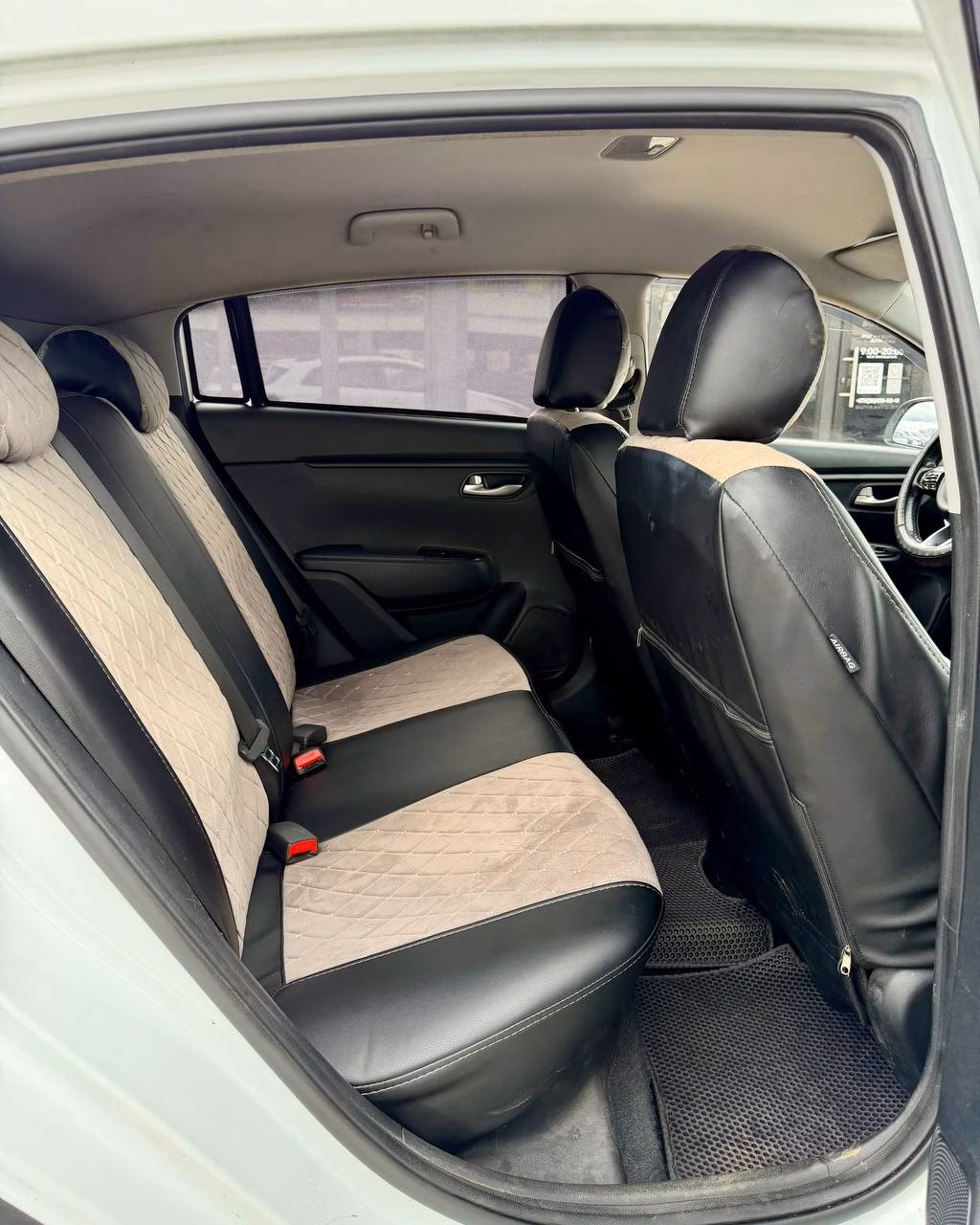 Kia Rio X (X-Line) фото 12