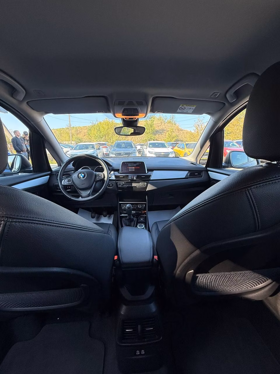 BMW 2 серия Active Tourer фото 11