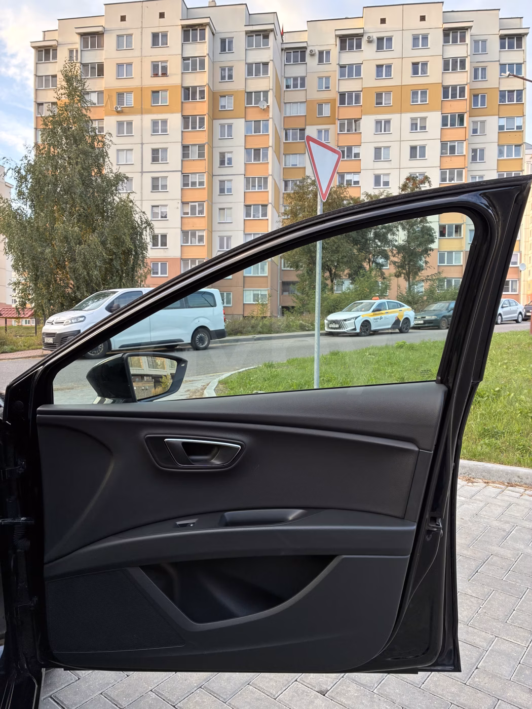 SEAT Leon фото 19