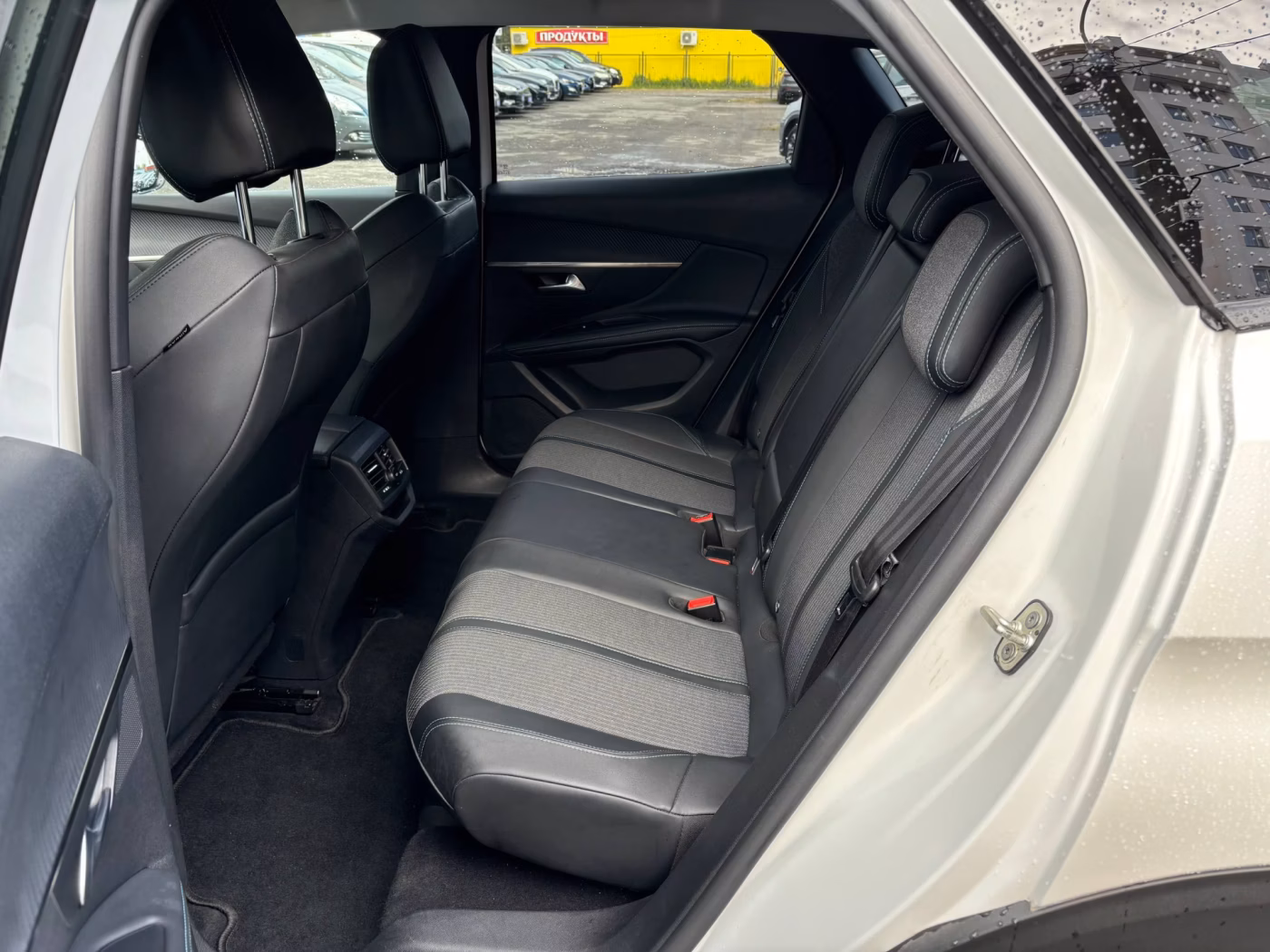 Peugeot 3008 фото 16