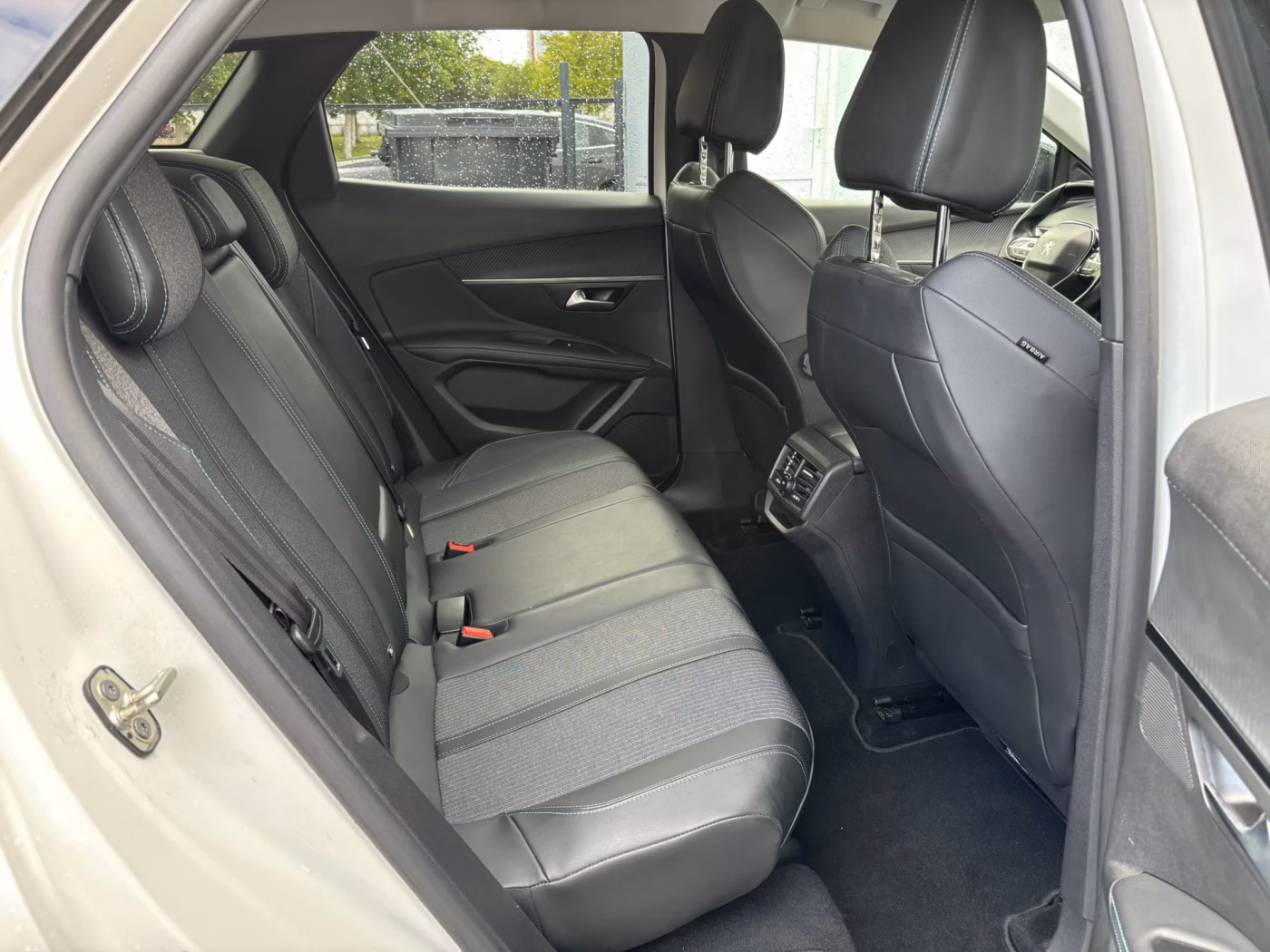 Peugeot 3008 фото 18