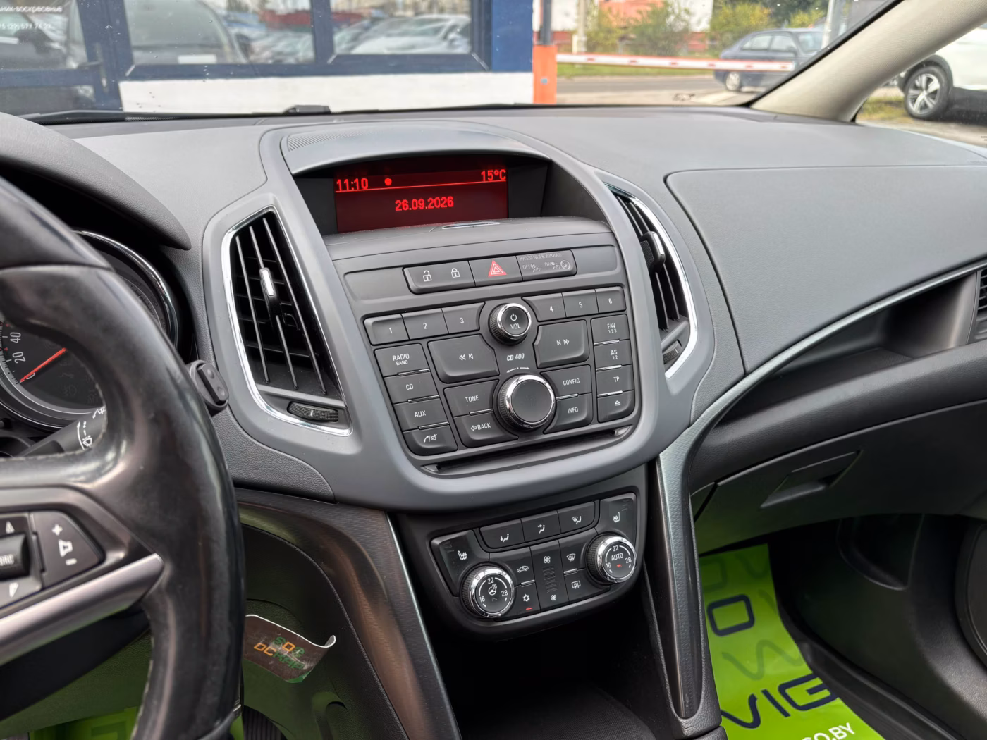 Opel Zafira фото 12
