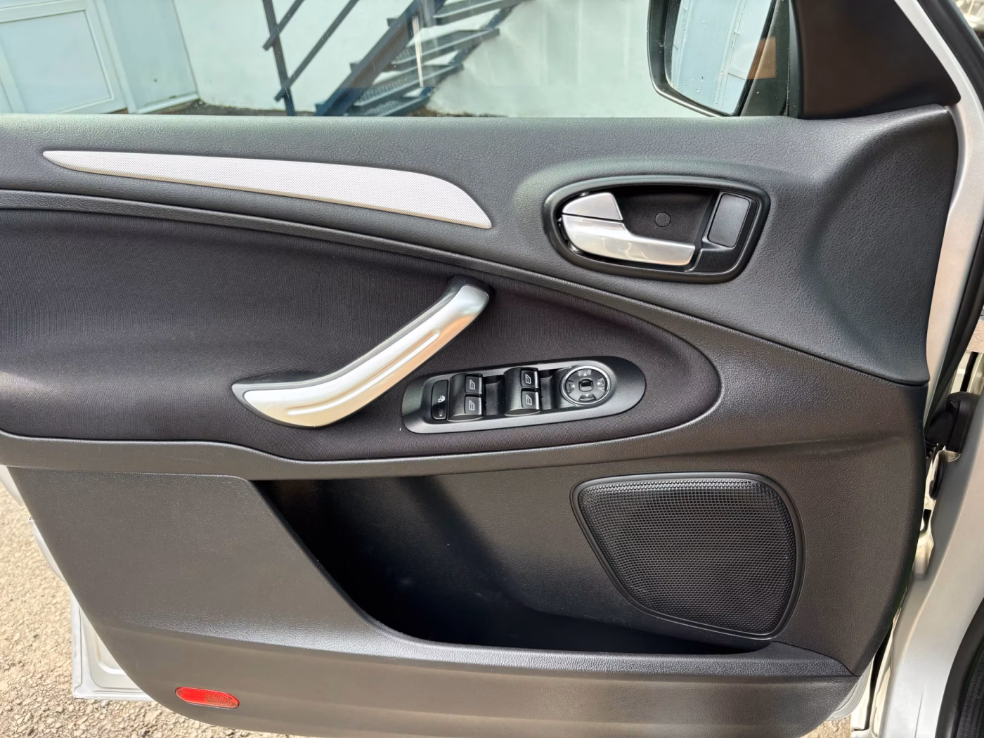 Ford Galaxy фото 15