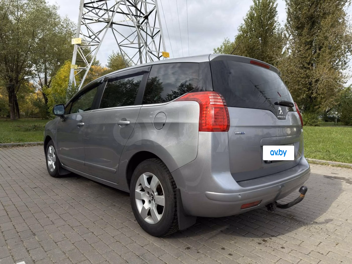 Peugeot 5008 фото 3