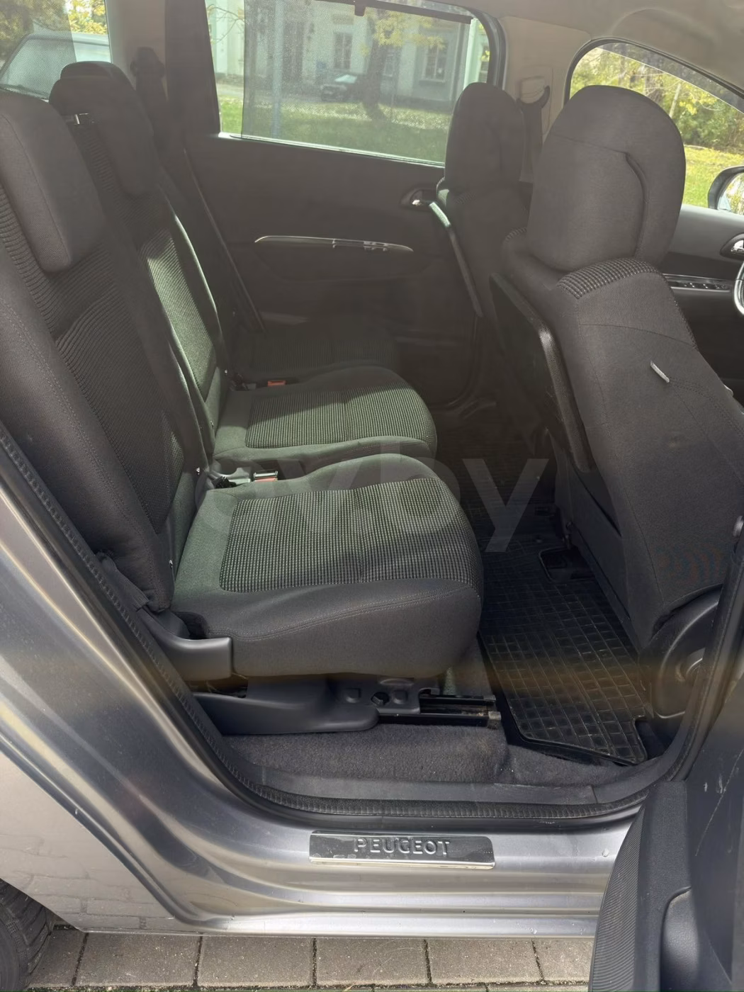 Peugeot 5008 фото 12