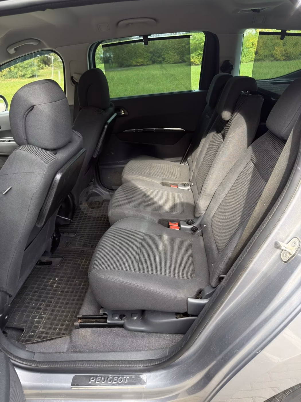 Peugeot 5008 фото 13