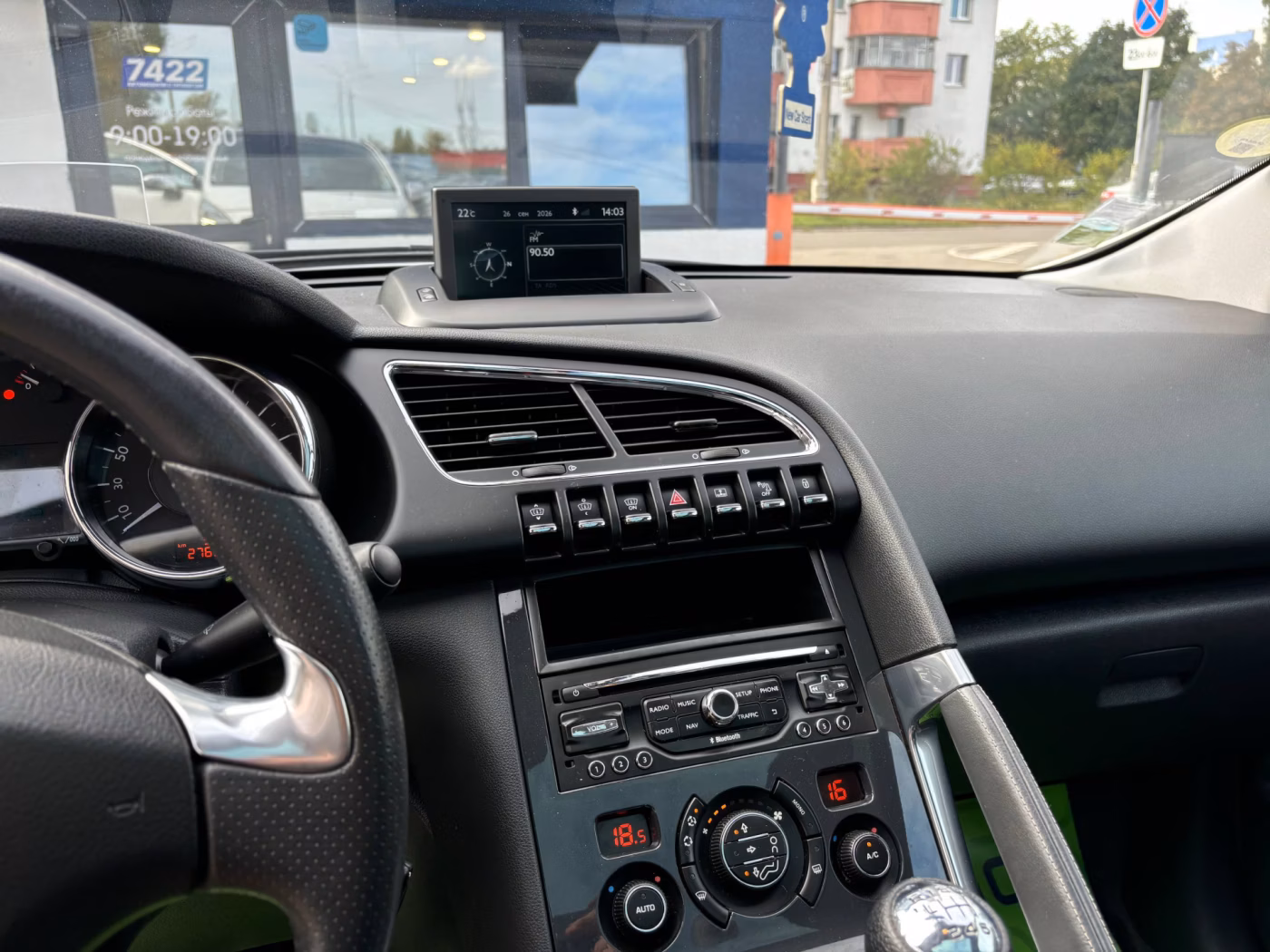 Peugeot 3008 фото 12