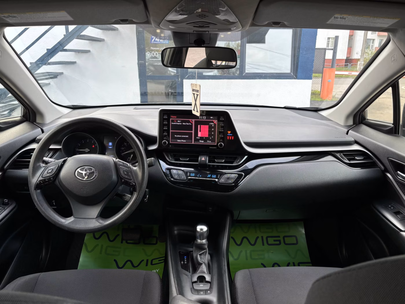 Toyota C-HR фото 17